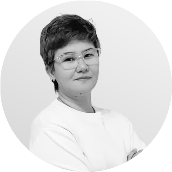 Jea. Head of Customer Support